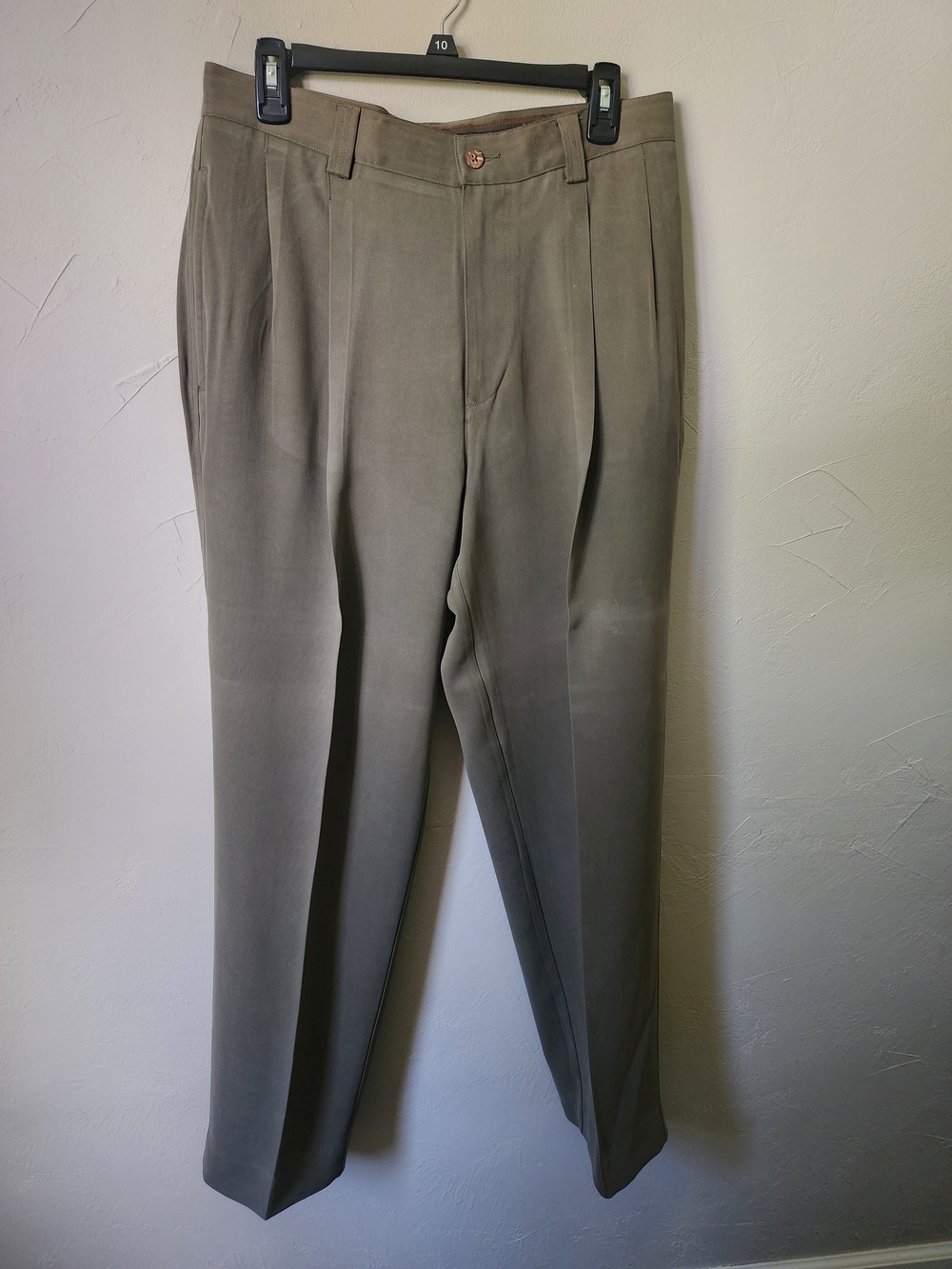 Tommy Bahama Olive Taupe Pleated Dress Pants Size 32